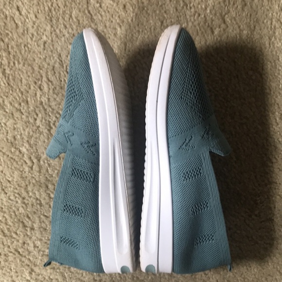 Women's Blue Step In Sock Style Comfort Shoes with Breathable Design-Size 40 - Picture 3 of 11